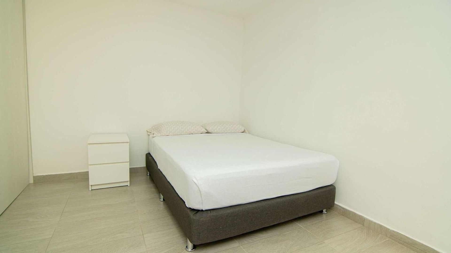 Apartamento Spacious 3br In Castillo Grande Cartagena