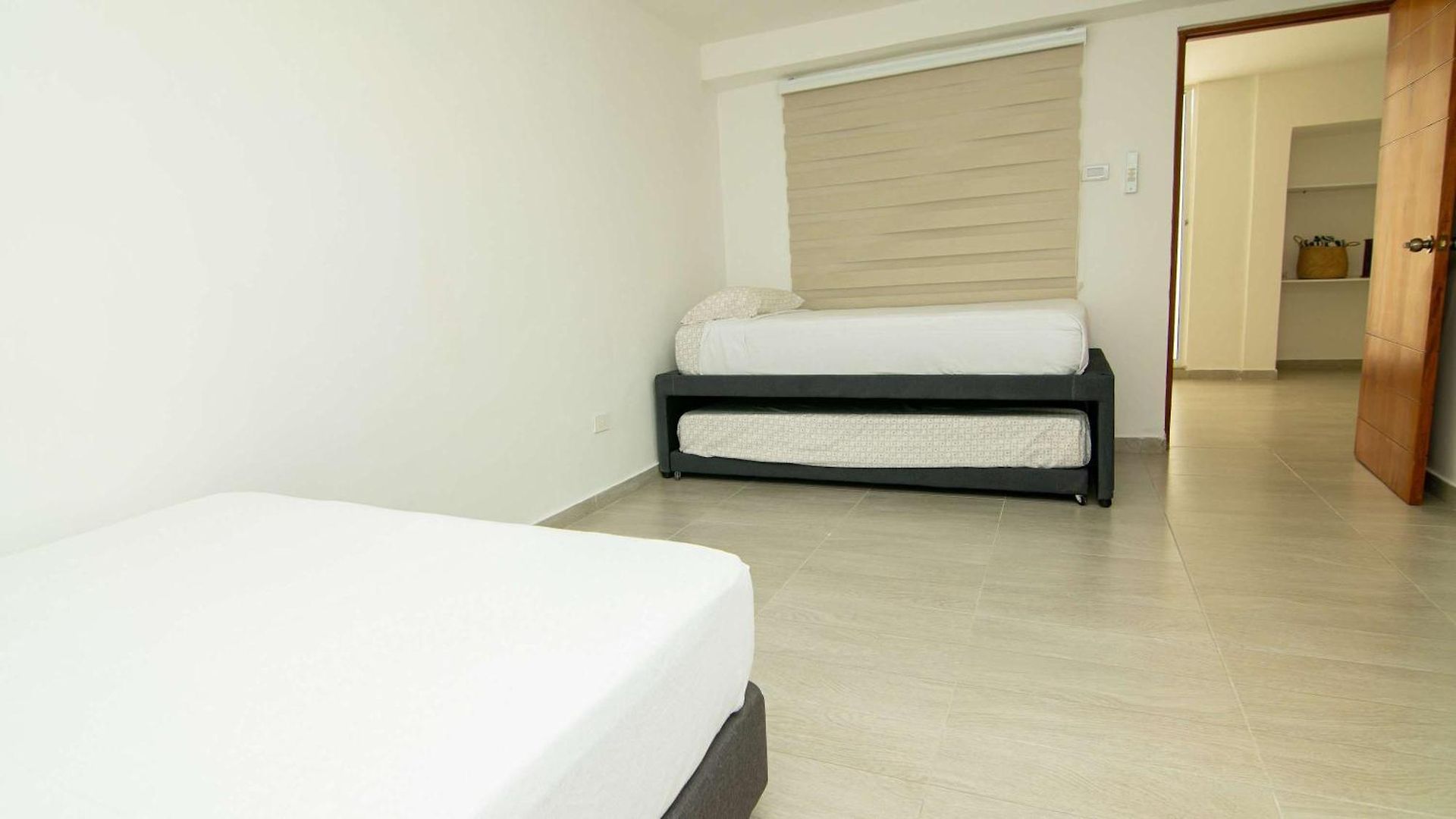 Spacious 3br In Castillo Grande *