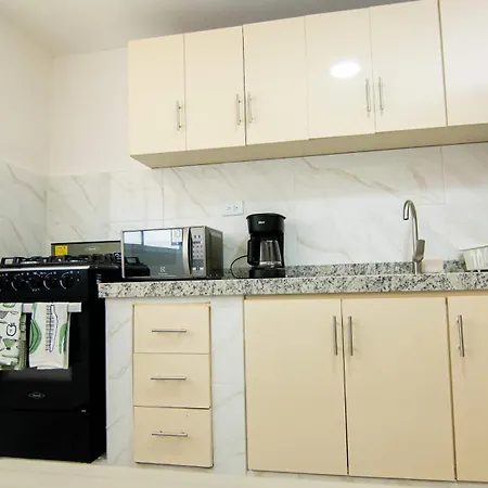 Spacious 3br In Castillo Grande