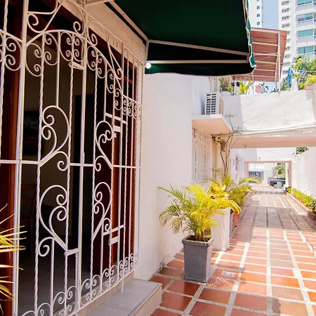 Spacious 3br In Castillo Grande Apartamento